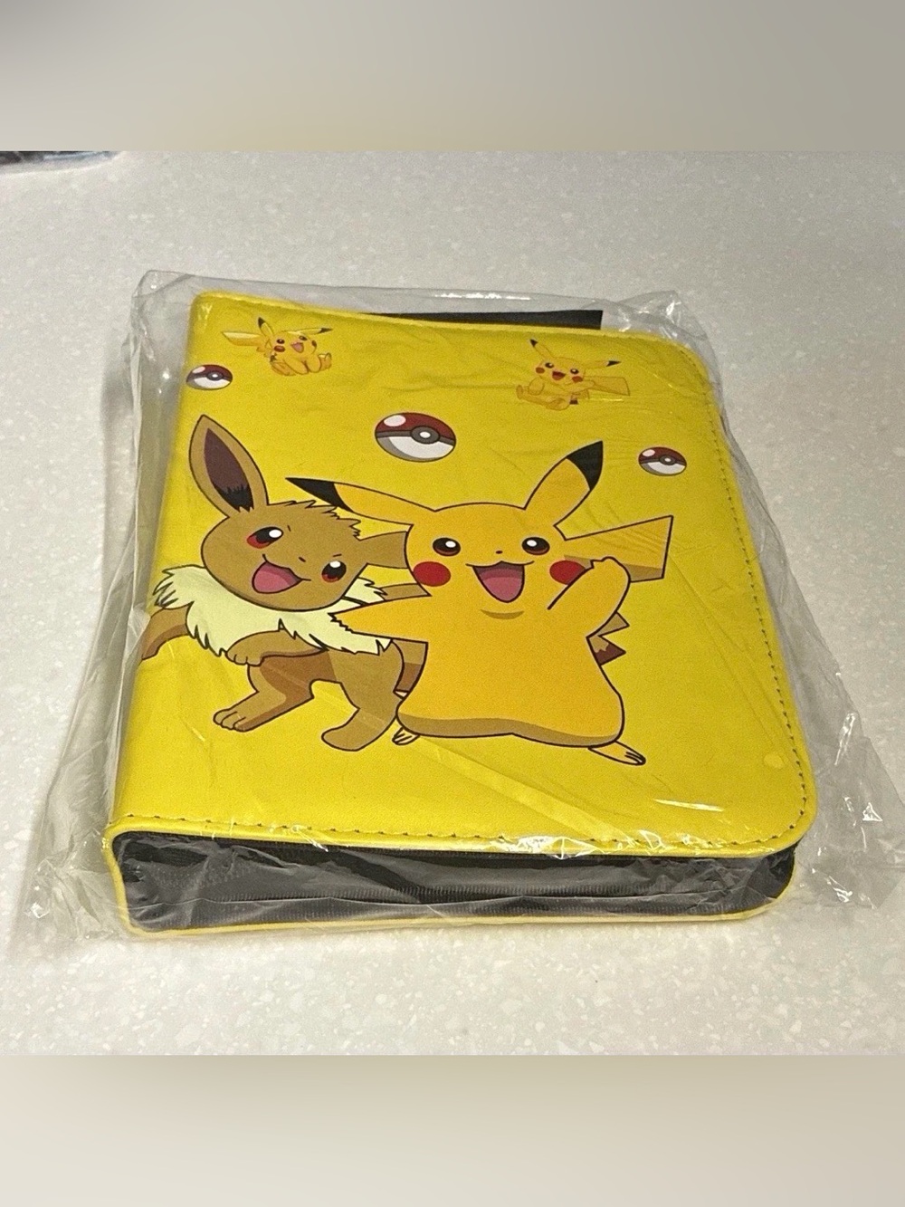Pokemon Card Binder, Trading card binderFit for 400 Cards, with 50 Removable